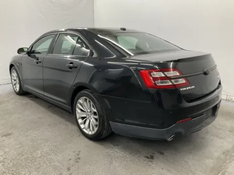 More photos of 2013 Ford Taurus Limited at Ironton Automotive, OH