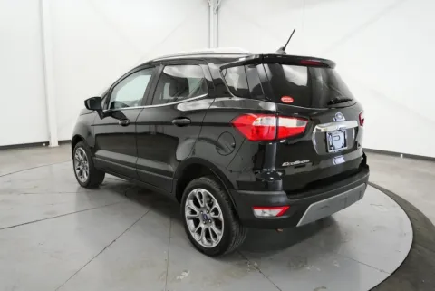 More photos of 2021 Ford EcoSport Titanium at Ironton Automotive, OH
