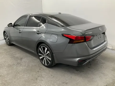 More photos of 2021 Nissan Altima 2.0 SR at Ironton Automotive, OH