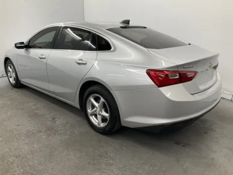 More photos of 2017 Chevrolet Malibu LS at Ironton Automotive, OH