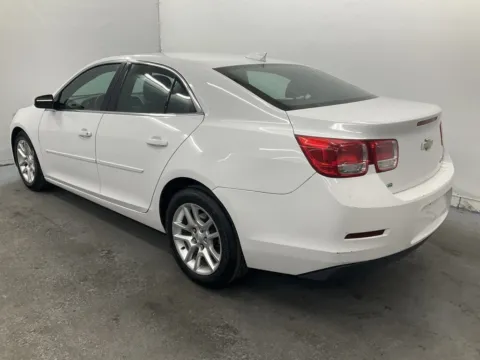 More photos of 2015 Chevrolet Malibu LT at Ironton Automotive, OH