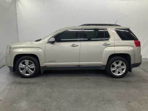 More photos of 2014 GMC Terrain SLE-2 at Ironton Automotive, OH