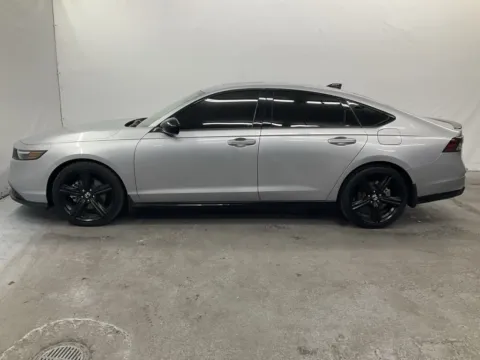 More photos of 2024 Honda Accord Hybrid Sport-L at Ironton Automotive, OH