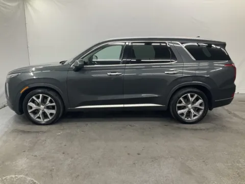 More photos of 2021 Hyundai Palisade Limited at Ironton Automotive, OH