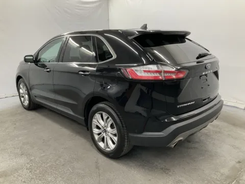 More photos of 2021 Ford Edge Titanium at Ironton Automotive, OH