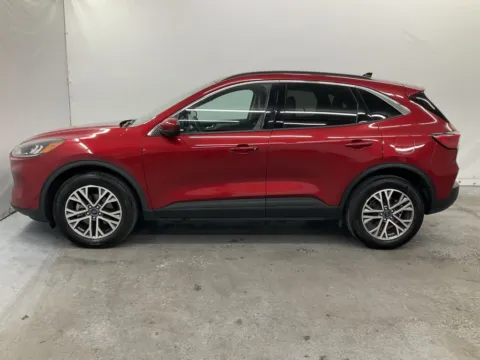 More photos of 2020 Ford Escape SEL at Ironton Automotive, OH