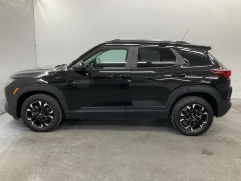 More photos of 2023 Chevrolet TrailBlazer LT at Ironton Automotive, OH