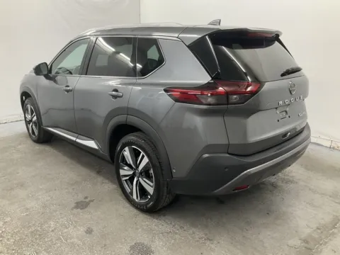 More photos of 2023 Nissan Rogue SL at Ironton Automotive, OH