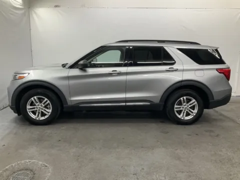 More photos of 2020 Ford Explorer XLT at Ironton Automotive, OH