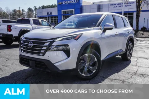 Photos of 2024 Nissan Rogue SV for sale in Union City, GA at ALM Chevrolet South