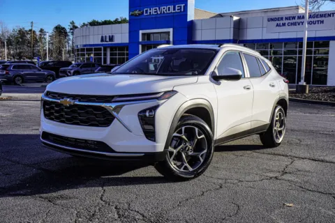 White 2026 Chevrolet Trax LT for sale in Union City, GA