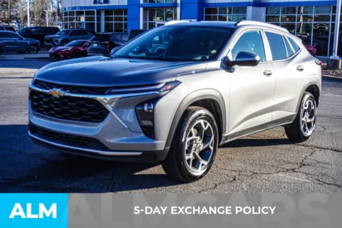 More photos of 2025 Chevrolet Trax LT at ALM Chevrolet South, GA