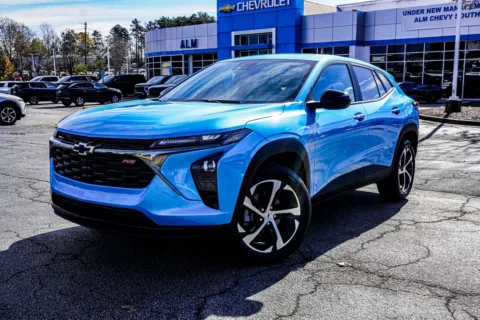 Photos of 2026 Chevrolet Trax 1RS for sale in Union City, GA at ALM Chevrolet South