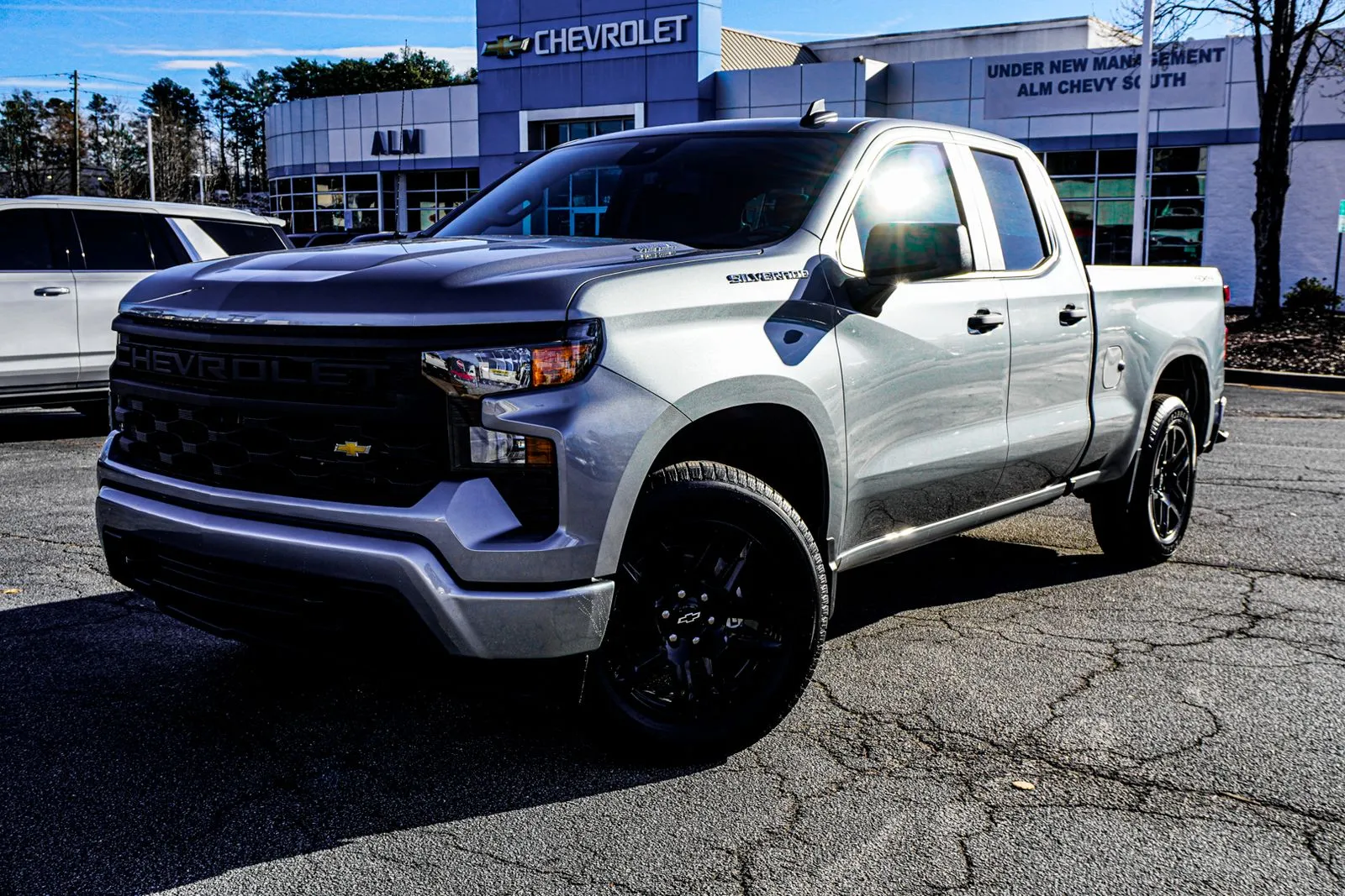 2026 Chevrolet Silverado Base's photo