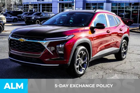 More photos of 2025 Chevrolet Trax LT at ALM Chevrolet South, GA