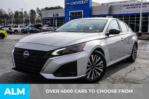 Photos of 2024 Nissan Altima 2.5 SV for sale in Union City, GA at ALM Chevrolet South