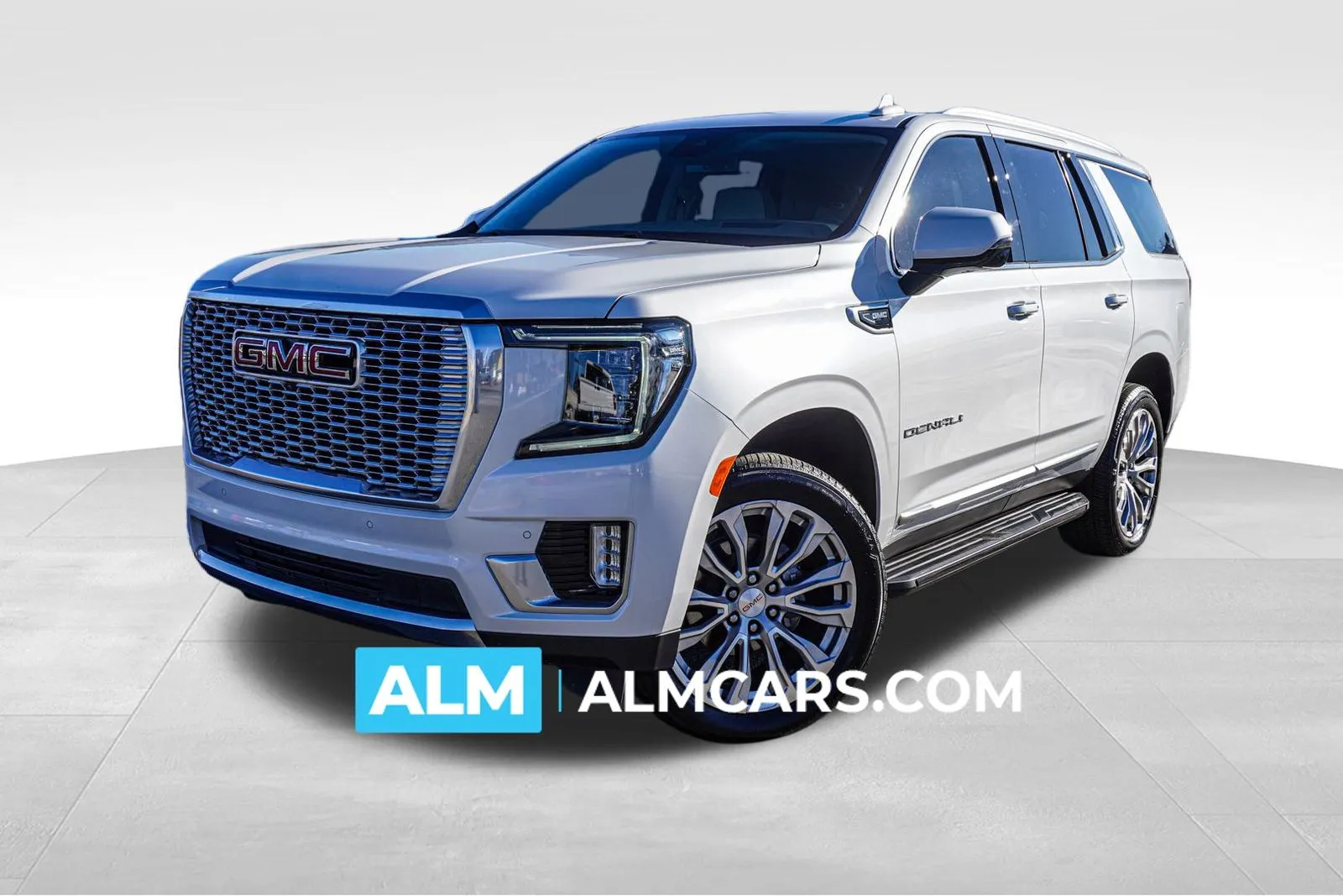 2024 GMC Yukon Denali's photo