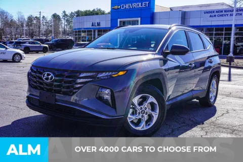 Photos of 2024 Hyundai Tucson SEL for sale in Union City, GA at ALM Chevrolet South