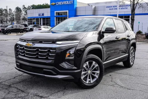 Photos of 2026 Chevrolet Equinox LT for sale in Union City, GA at ALM Chevrolet South