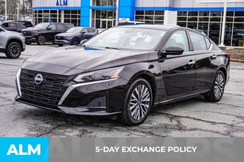 More photos of 2024 Nissan Altima 2.5 SV at ALM Chevrolet South, GA