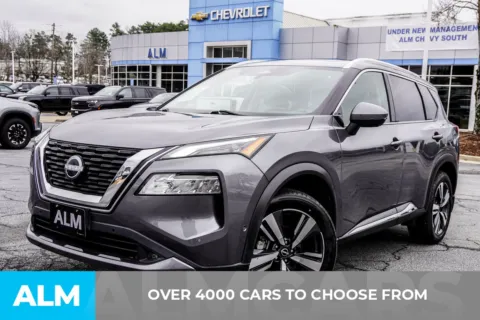 Another view of 2022 Nissan Rogue SL for sale in Union City, GA at ALM Chevrolet South