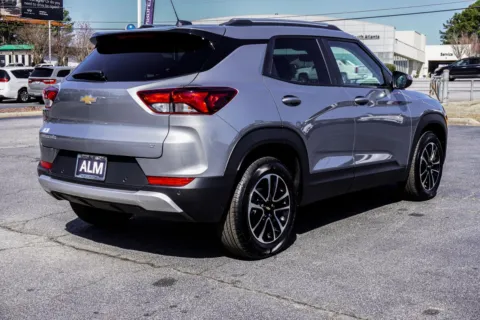 More photos of 2025 Chevrolet TrailBlazer LT at ALM Chevrolet South, GA