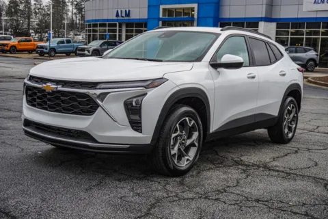 Another view of 2025 Chevrolet Trax LT for sale in Union City, GA at ALM Chevrolet South