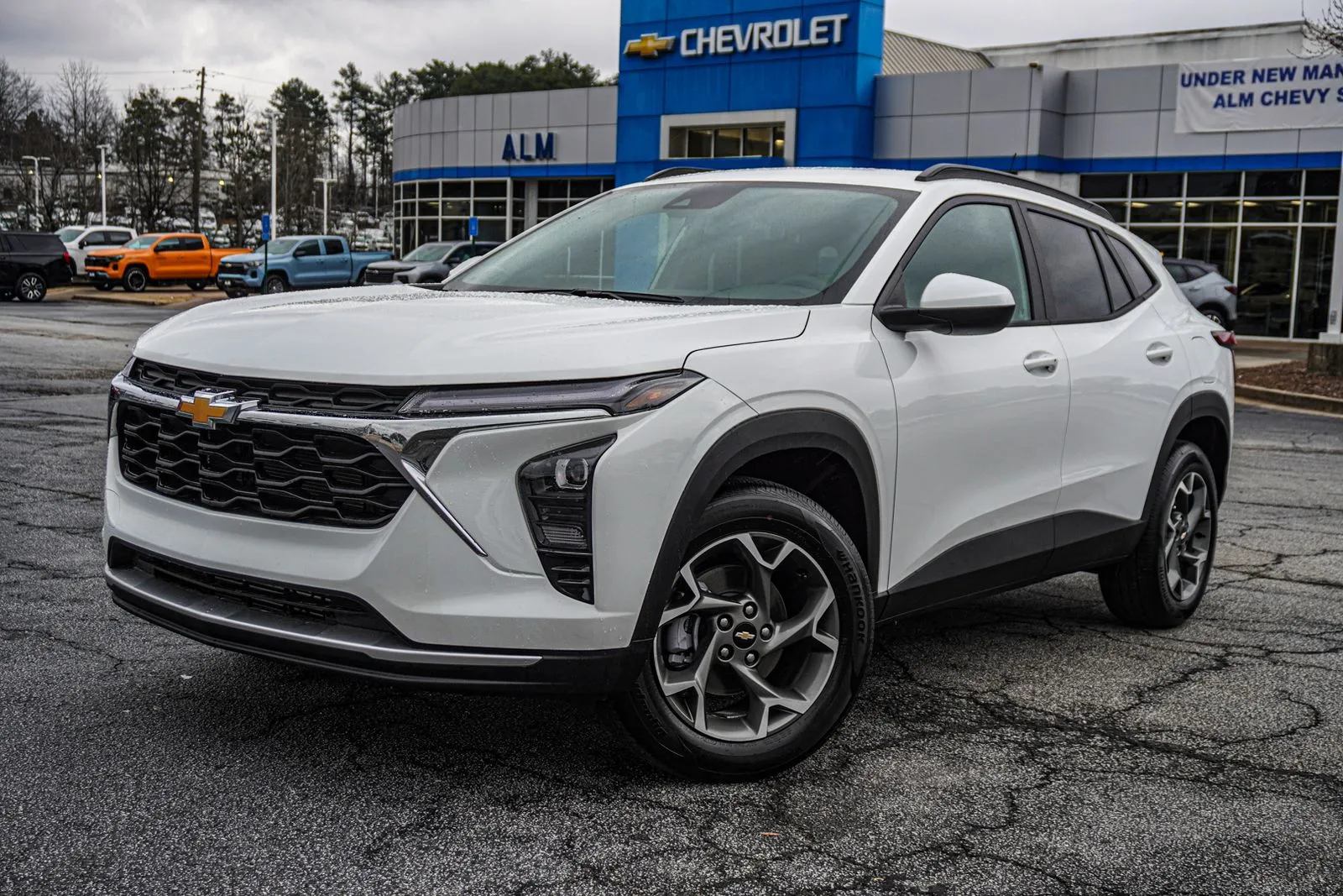 White 2025 Chevrolet Trax LT for sale in Union City, GA