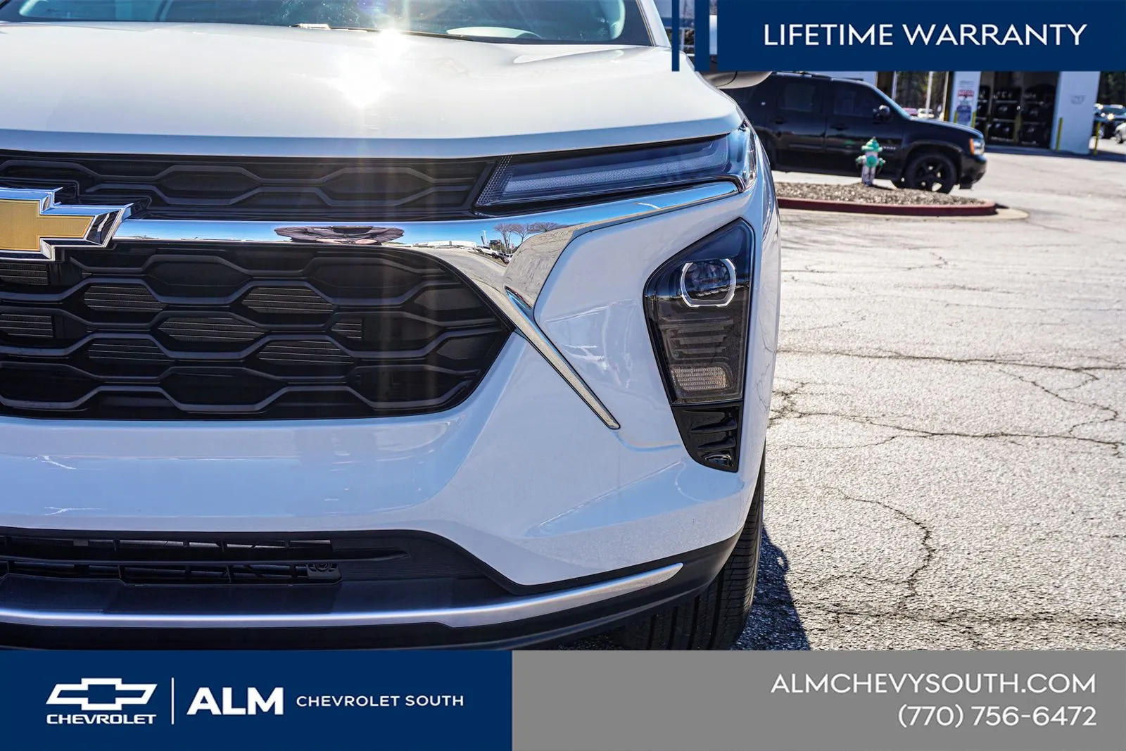 2025 Chevrolet Trax LT - Photo 17