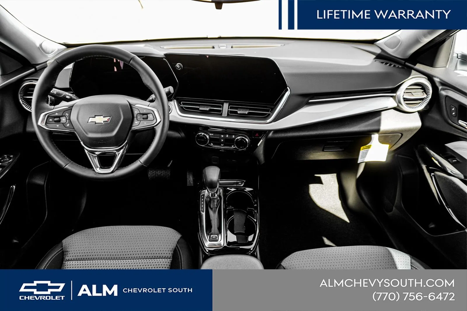 2025 Chevrolet Trax LT - Photo 27