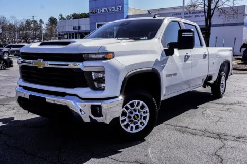 White 2025 Chevrolet Silverado 2500HD LT for sale in Union City, GA
