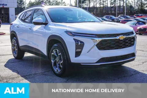 More photos of 2025 Chevrolet Trax LT at ALM Chevrolet South, GA
