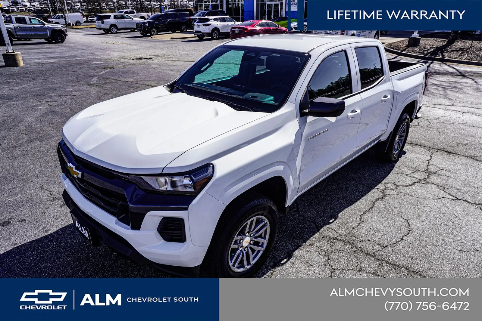 2025 Chevrolet Colorado LT - Photo 17