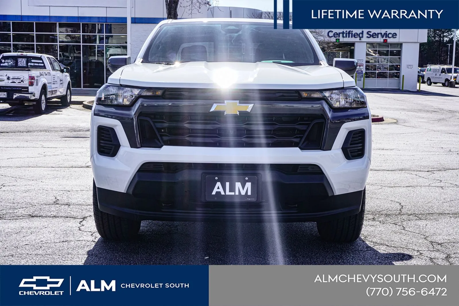 2025 Chevrolet Colorado LT - Photo 11