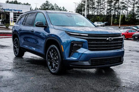 More photos of 2026 Chevrolet Traverse LT at ALM Chevrolet South, GA