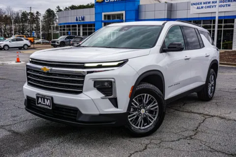 White 2026 Chevrolet Traverse LT for sale in Union City, GA