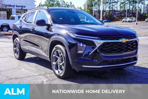 More photos of 2025 Chevrolet Trax LT at ALM Chevrolet South, GA