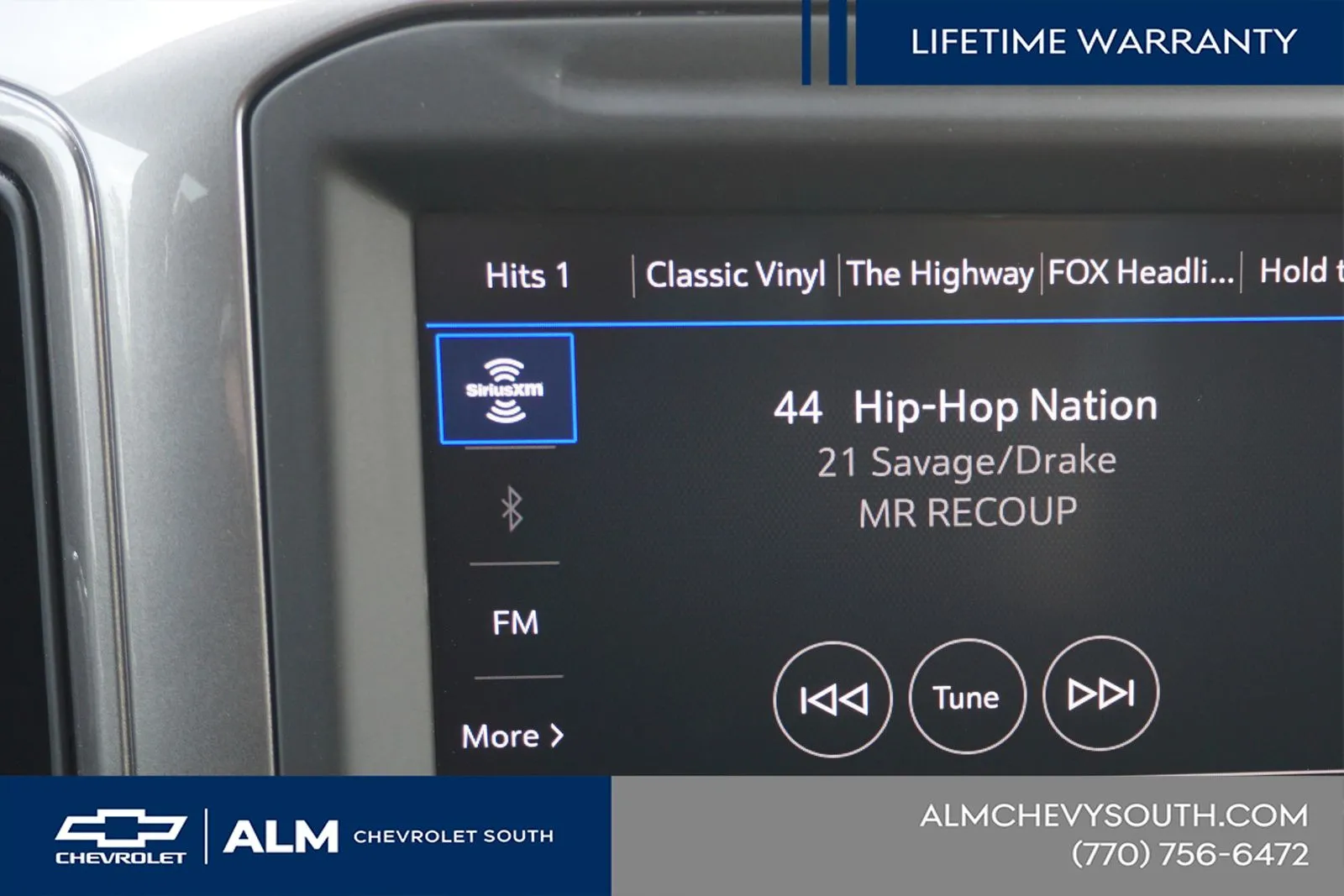 2025 Chevrolet Silverado 1500 Custom - Photo 38