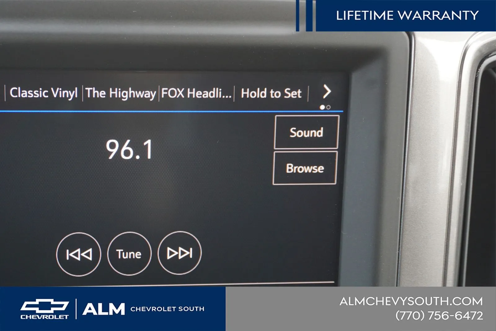 2025 Chevrolet Silverado 1500 Custom - Photo 40