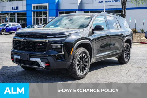 More photos of 2024 Chevrolet Traverse Z71 at ALM Chevrolet South, GA