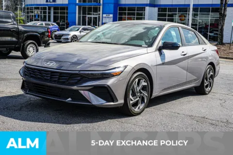 More photos of 2025 Hyundai Elantra SEL Sport at ALM Chevrolet South, GA