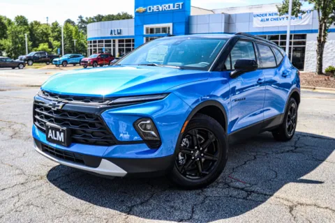 Photos of 2025 Chevrolet Blazer LT for sale in Union City, GA at ALM Chevrolet South