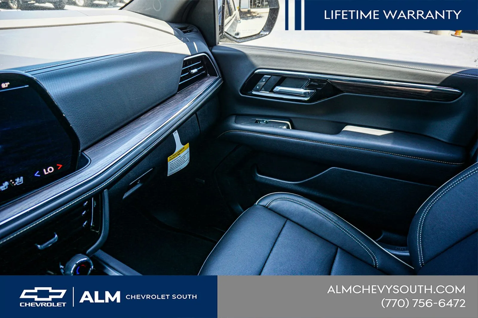 2025 Chevrolet Suburban Premier - Photo 44