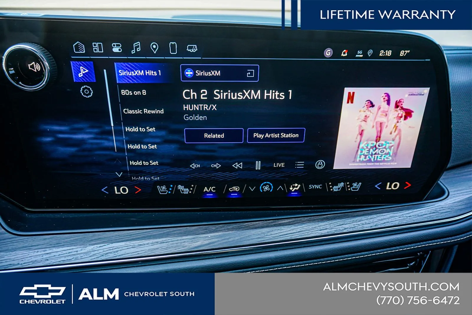 2025 Chevrolet Suburban Premier - Photo 40