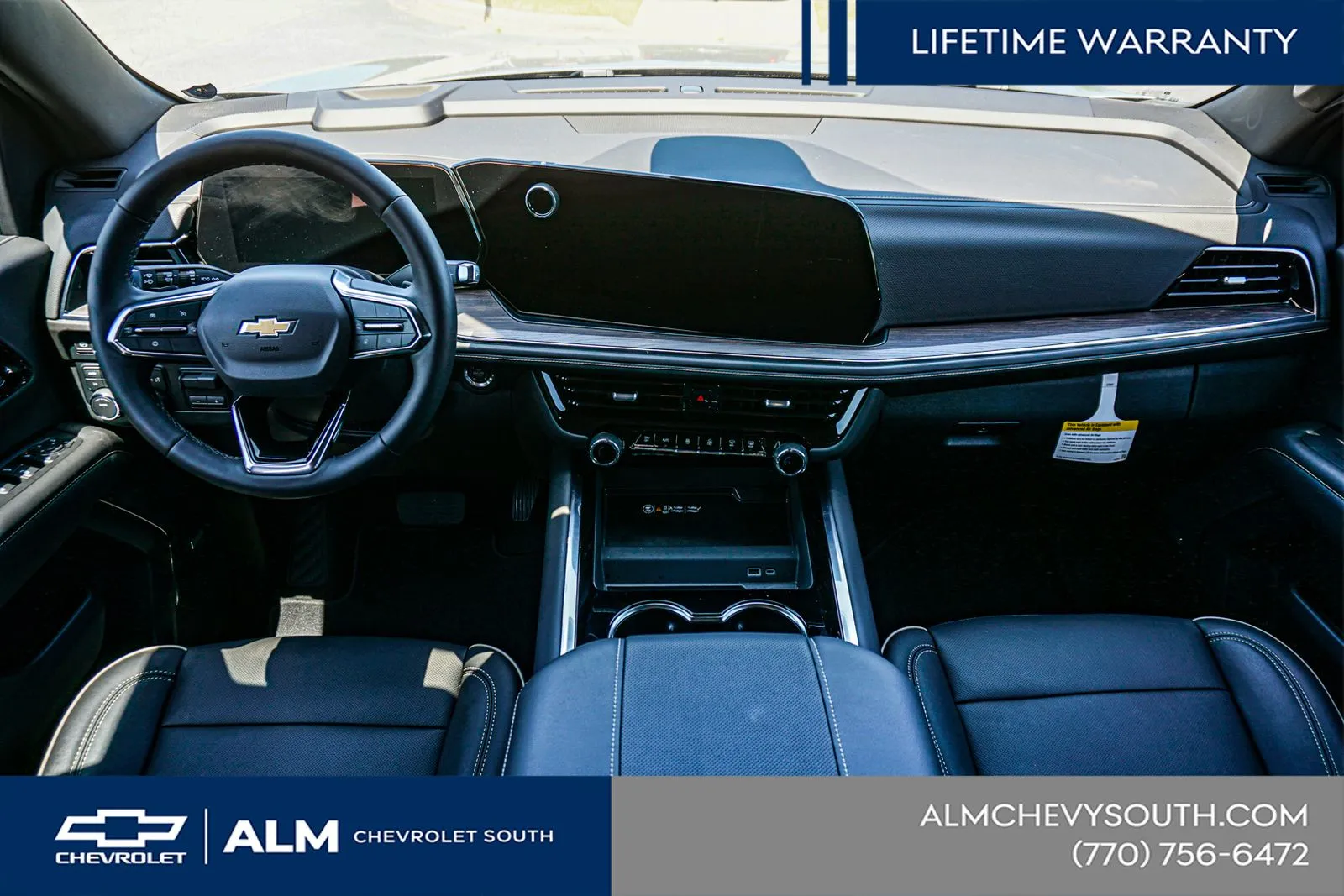 2025 Chevrolet Suburban Premier - Photo 28