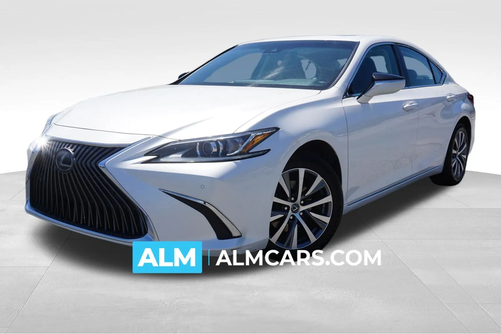 2019 Lexus ES 350 350's photo