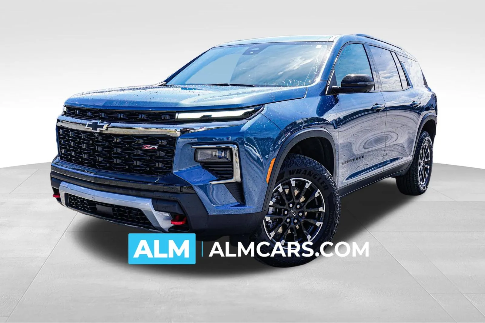 Blue 2024 Chevrolet Traverse Z71 for sale in Union City, GA