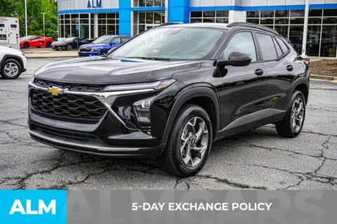 More photos of 2025 Chevrolet Trax LT at ALM Chevrolet South, GA