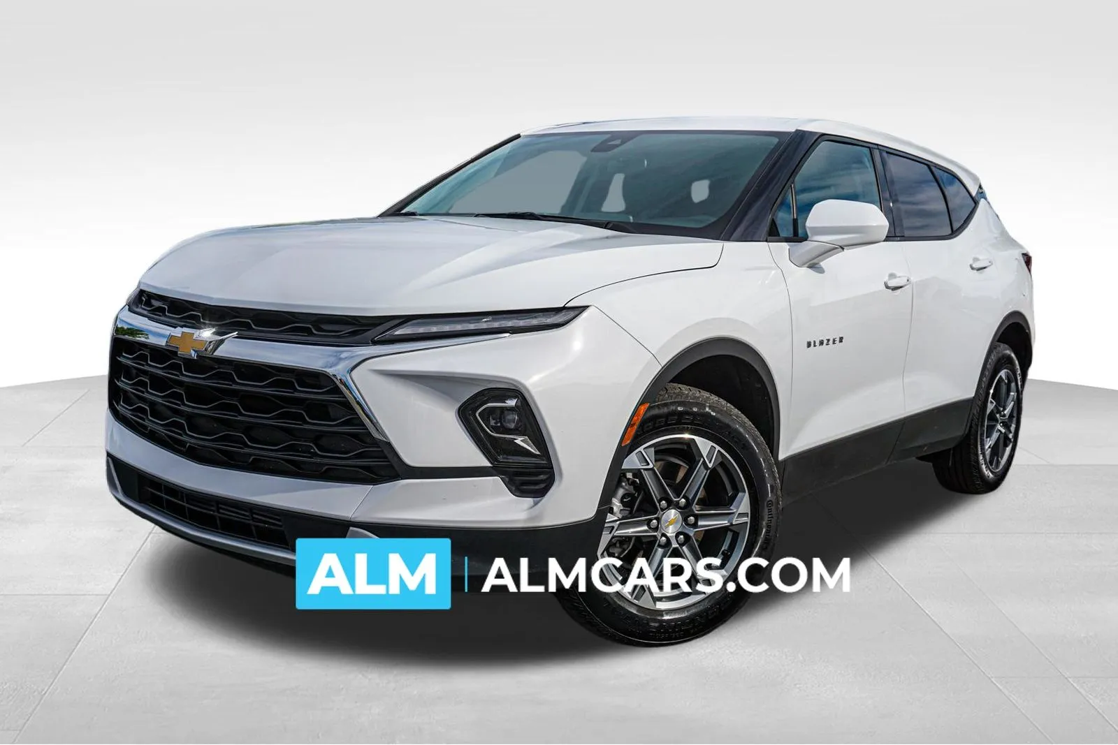 2025 Chevrolet Blazer 2.0T 2LT FWD's photo
