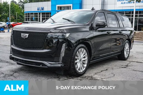 More photos of 2022 Cadillac Escalade ESV Sport Platinum at ALM Chevrolet South, GA